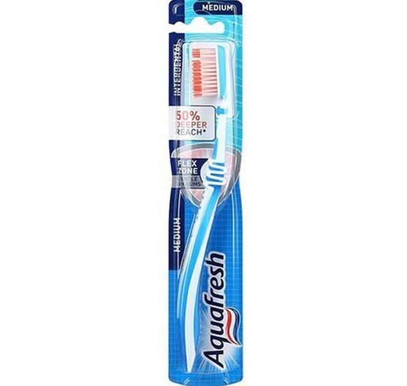 Зубная щетка Aguafresh Inter dental средняя купить с доставкой в Канске