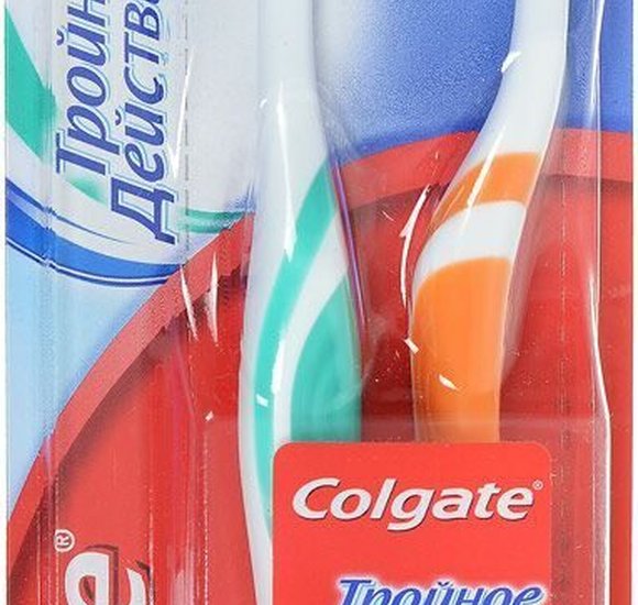Зубная щетка Colgate Тройное действие ср жесткость 2шт*/ купить с доставкой в Канске